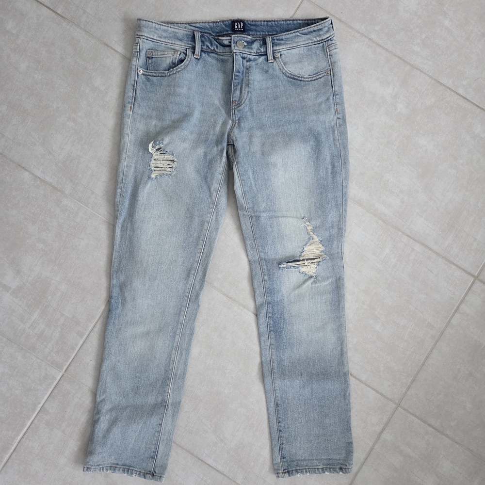 GAP Light Blue Distressed Ankle Jeans